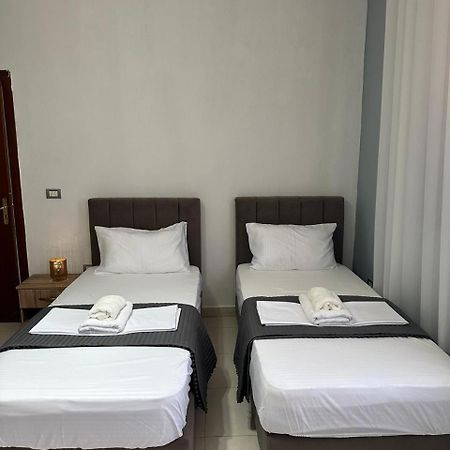 Host Apartments Шкодер Екстер'єр фото