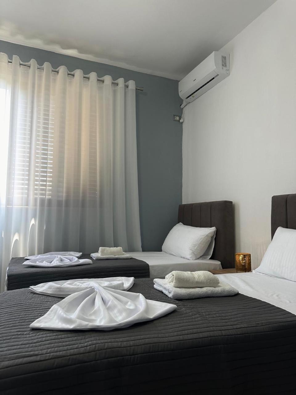 Host Apartments Шкодер Екстер'єр фото